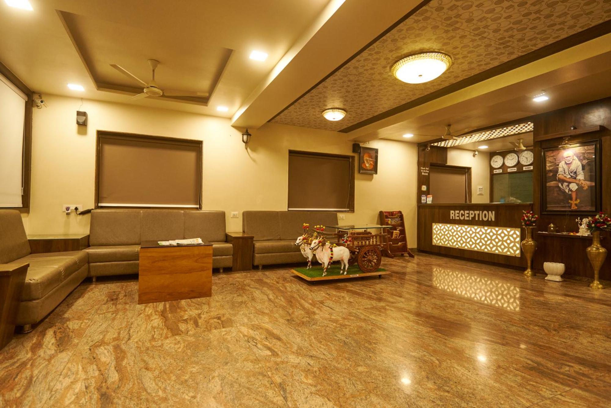 Hotel Pride Inn Shirdi Ngoại thất bức ảnh