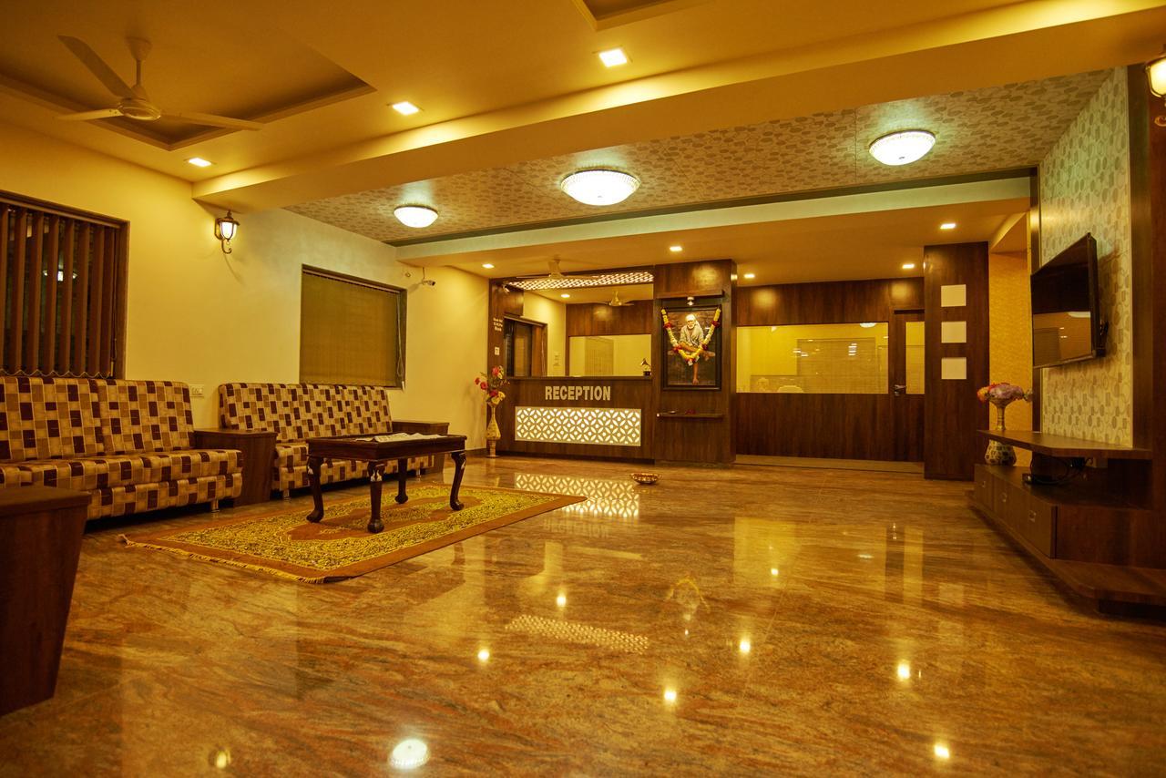 Hotel Pride Inn Shirdi Ngoại thất bức ảnh